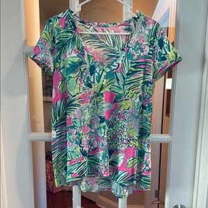 Lilly Pulitzer Etta top with v-neck